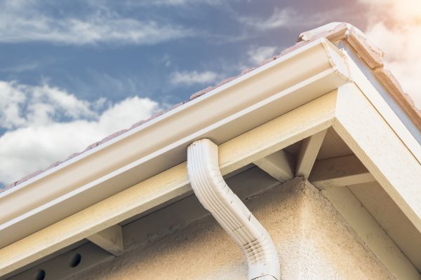 Seamless Gutter Replacement in Pinehurst